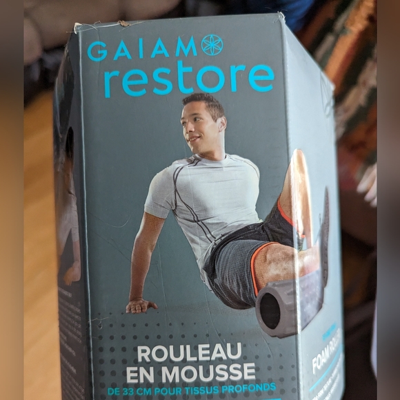 Gaiam Extra firm foam roller - Picture 1 of 4